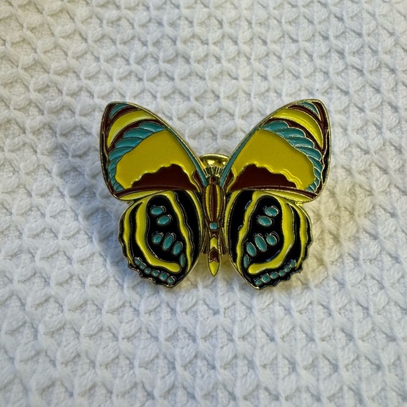 3/$15 Butterfly Enamel Pin Brooch - Picture 3 of 6